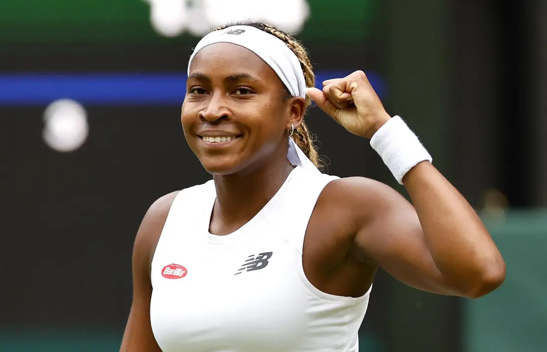 La tenista Coco Gauff, designada abanderada de la delegaci&oacute;n de Estados Unidos en la Ceremonia de Inauguraci&oacute;n de los Juegos Ol&iacute;mpicos de Par&iacute;s 2024 EFE/EPA/TOLGA AKMEN