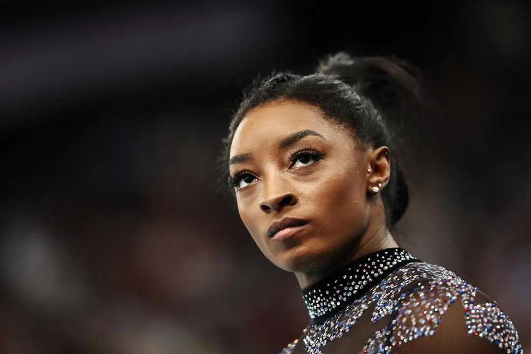 La estadounidense Simone Biles despu&eacute;s de su actuaci&oacute;n en gimnasia art&iacute;stica en los Juegos Ol&iacute;mpicos de Par&iacute;s 2024. EFE/EPA/ANNA SZILAGYI
