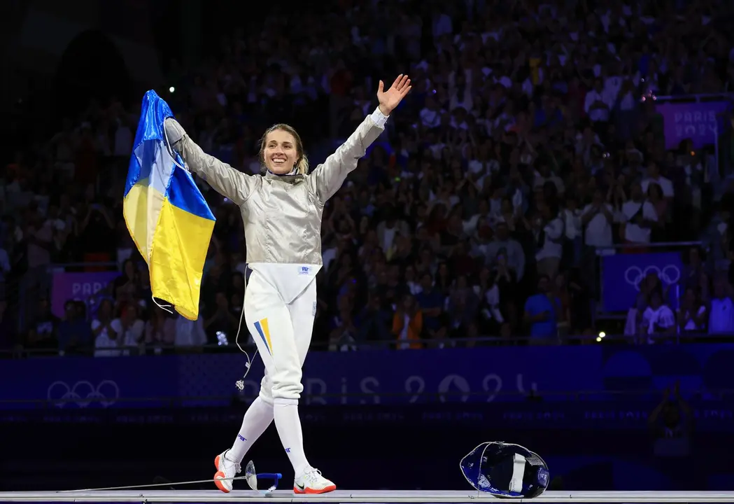 La ucraniana Olga Kharlan celebra su triunfo ante Corea del Sur. EFE/EPA/MARTIN DIVISEK